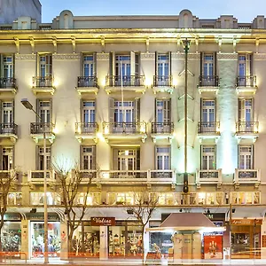 verificați disponibilitatea